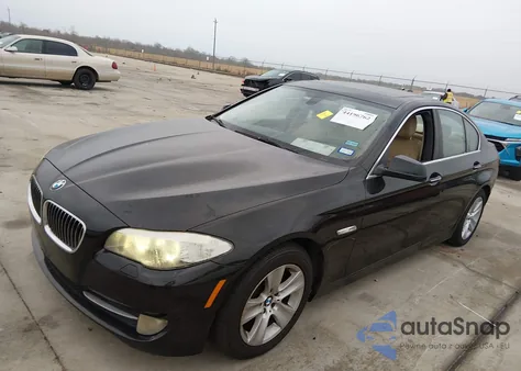 2013 BMW 528I z USA, uszkodzony, nr VIN WBAXG5C58DDY32387